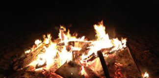 Strände Feuer