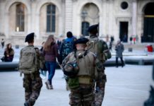 Pedro Sánchez schließt aus dass die Armee die Ausgangssperre in Spanien kontrolliert