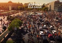 Tausende folgen in ganz Spanien den Aufruf von VOX und demonstrieren für den Rücktritt der Regierung
