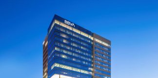 BBVA und Sabadell verhandeln über ihre Fusion die zu einer Gruppe mit einem Vermögen von mehr als 950.000 Millionen Euro in Spanien führen würde