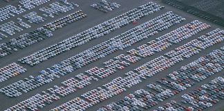 Spanische Regierung kauft mehr als 1.000 neue ökologische Autos mit großer Begeisterung - EU Hilfsfonds - ERTE - Lebensmittelbanken - Hunger - Leid und Pleiten sind Nebensache