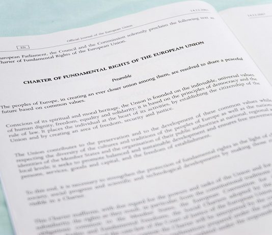Die Europäische Union fühlt sich nicht zuständig für Grundrechtsverletzungen in Spanien
