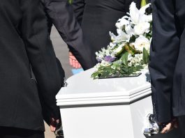 Spaniens Parlament hat Gesetz zur Legalisierung von Sterbehilfe verabschiedet