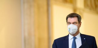 Erstes Bauernopfer in Bayern Söder schmeißt Gesundheitsministerin Melanie Huml raus