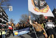 Der Jude ist der Schuldige Rechtsextremer Aufmarsch in Madrid