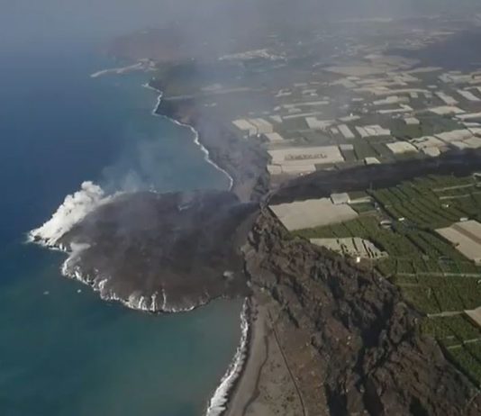 Die Lavainsel auf LaPalma ist bereits 8 Hektar groß