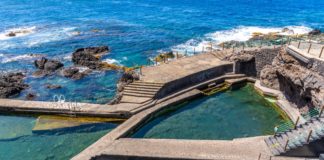 Die 10 beeindruckendsten Naturpools am Meer in Spanien