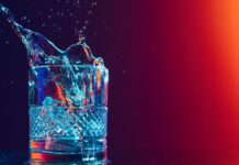 Glas Wasser Spanien