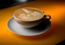 Cafe Spanien Milch Schock