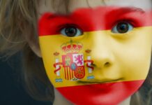 Ausländer Spanier Kind