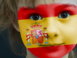 Ausländer Spanier Kind