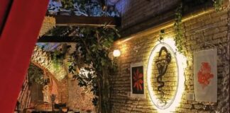 Apotheke Valencia Bar