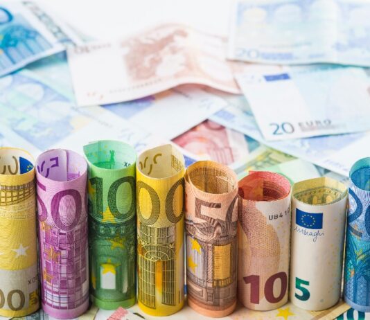 300 Milliarden Euro Spanien