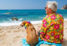 Spanien Strand Rentner