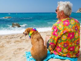 Spanien Strand Rentner