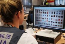 Die Nationalpolizei verhaftet elf Personen wegen des Austauschs von Kinderpornografie