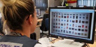 Die Nationalpolizei verhaftet elf Personen wegen des Austauschs von Kinderpornografie