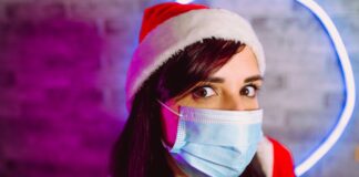 Maske Weihnachten Spanien Covid Grippe