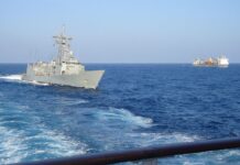 US-Militärchef drängt Spanien telefonisch zur Teilnahme an Marinemission im Roten Meer