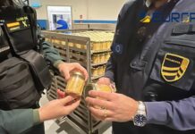 Die Guardia Civil beschlagnahmt 120.000 Thunfischkonserven und 45.000 Liter Öl in La Rioja