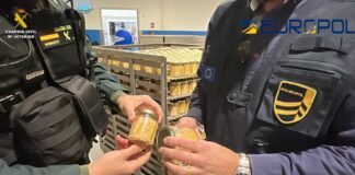 Die Guardia Civil beschlagnahmt 120.000 Thunfischkonserven und 45.000 Liter Öl in La Rioja