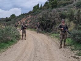 Die Spanische Armee organisiert Abschreckungsmanöver an der Grenze zwischen Ceuta und Marokko
