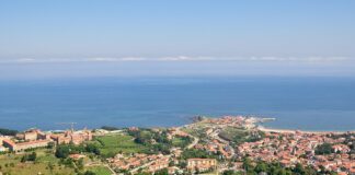 Vista_aerea_Comillas