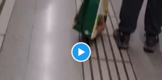 Ein Mann greift während eines Streits in der Metro von Barcelona andere mit einem Feuerlöscher an