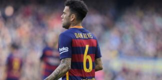 Gericht in Barcelona hat den Fußballer Dani Alves zu viereinhalb Jahren Gefängnis verurteilt