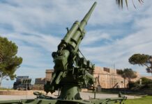 Spanien wird keine Haubitzen an die Ukraine liefern weil es nur über 82 Artilleriegeschütze verfügt