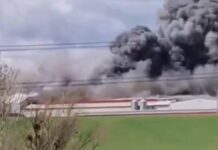 50.000 Hühner verbrennen und ersticken bei einem Bauernhofbrand in Burgos