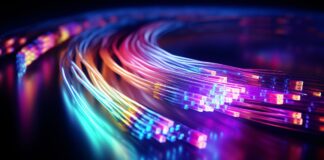 Die Zukunft ist da Lichtgeschwindigkeit Internet für alle dank neuer Glasfasertechnologie von Telefónica und Indra