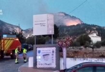 Ein Waldbrand in der Stadt Toga in Castellón zwingt die Bevölkerung für mehrere Stunden zur Evakuierung