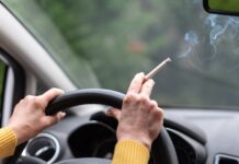 Spanien erwägt Rauchverbot im Auto
