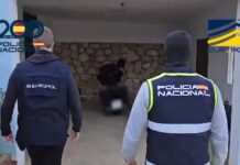 Der Anführer des Motorrad-Clubs MC Comanches wird in einer Villa in Málaga wegen versuchten Mordes verhaftet