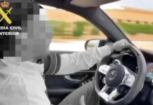 Die Guardia Civil erwischt einen Fahrer der ein Video hochgeladen hat in dem er mit 247 kmh in Almería fährt
