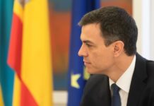 Sánchez fordert die EU auf ihre Investitionen in die Rüstungsindustrie zu erhöhen