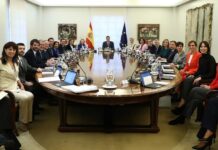 Sánchez korrigiert sich und verurteilt nun den Angriff auf Israel aber dreizehn Minister verurteilen den Angriff nicht