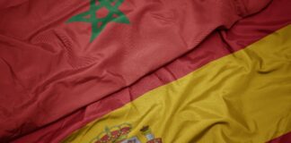 Tropico Marokko und Spanien befinden sich in einem heftigen Konflikt um einen 4.000 Meter tiefen Seeberg