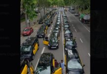 500 Taxifahrer blockieren das Zentrum von Barcelona um die Straflosigkeit der VTCs anzuprangern