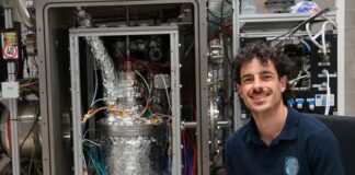 Der Spanische Physiker der Trinkwasser vom Mond holen will