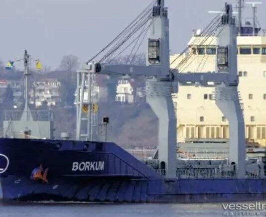 Die Regierung versichert dass die Waffenlieferung eines Schiffes das in Cartagena ankommt in die Tschechische Republik und nicht nach Israel geht