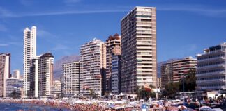 Benidorm hat den überfülltesten Strand Europas