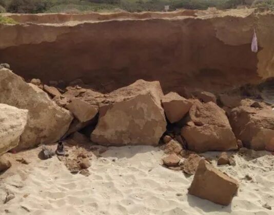 Ein zwei Monate altes Baby stirbt nach einem Felssturz an einem Strand in Formentera