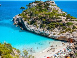 Historischer Rekord für den Tourismus im Sommer Die Regierung erwartet 41 Millionen Besucher in Spanien