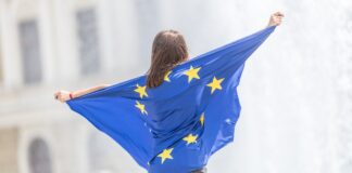 Vox verlässt Meloni im Europäischen Parlament und wird sich der neuen Fraktion von Orbáns Partei anschließen