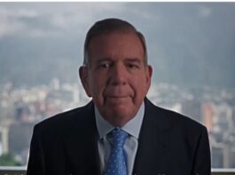 Venezolanischer Oppositionsführer Edmundo González verlässt Venezuela und reist nach Spanien wo ihm politisches Asyl gewährt wird