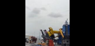 Zwei Tote und vier Verletzte beim Einsturz zweier Kräne im Hafen von Gijón