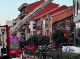 Mindestens ein Toter und zehn Verletzte beim Einsturz eines Gebäudes nach einer Gasexplosion in Santander