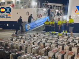 3.300 Kilo Kokain von einem Fischerboot im Westen der Kanarischen Inseln beschlagnahmt